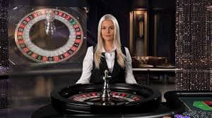 myan9 VIP Point ရရှိနည်း Sports Betting Esports Myanmar ကစားသမား MMK Bet ချနေသောမြင်ကွင်း